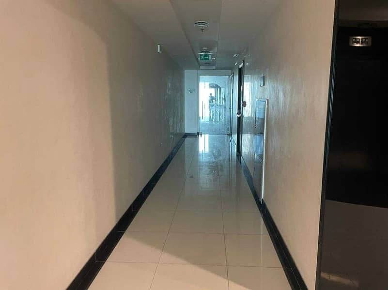 10 Competitive Rate | Shall & Core |  Close to Metro | 11 Parking
