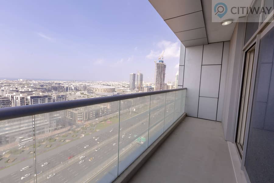 18 3 BR + Maid's | 1 Month Free | Sheikh Zayed Rd.