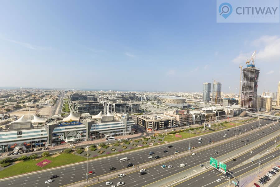 19 3 BR + Maid's | 1 Month Free | Sheikh Zayed Rd.