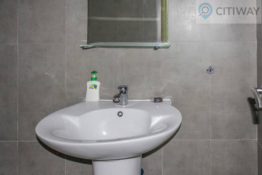 18 Fully Fitted | Attached Bath | Near the Metro