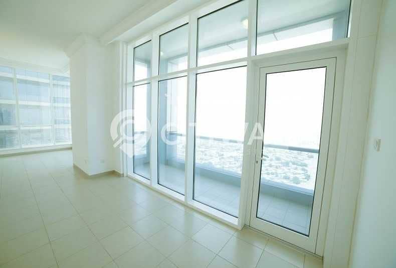 3 Well- maintained apt. | Stunning Sea and Burj view