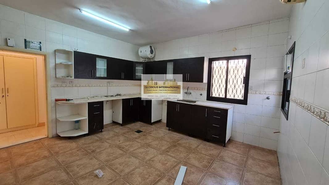 14 Amazing Offer! Neat&Clean Perfect Location