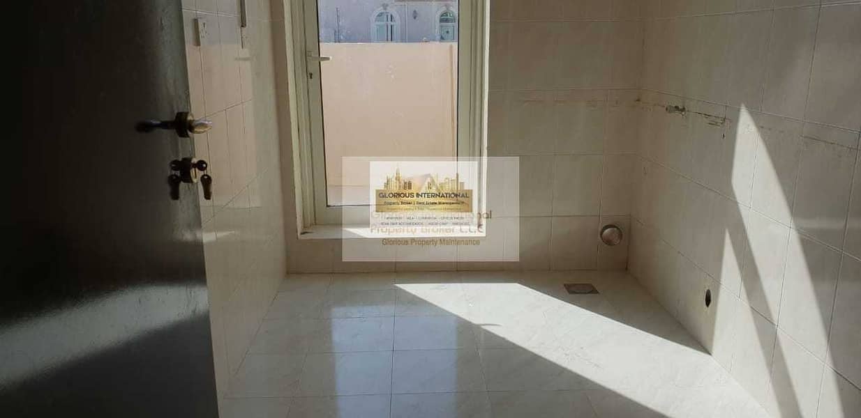 8 Quality and Larges 5 Bed Room Villa Al Mushrif