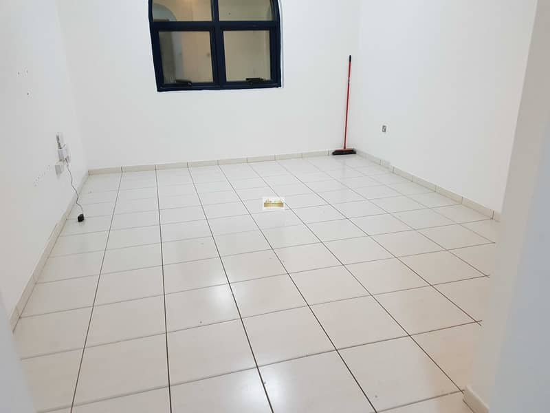 Best Price! Well Maintained 1BR Apt in Najda St
