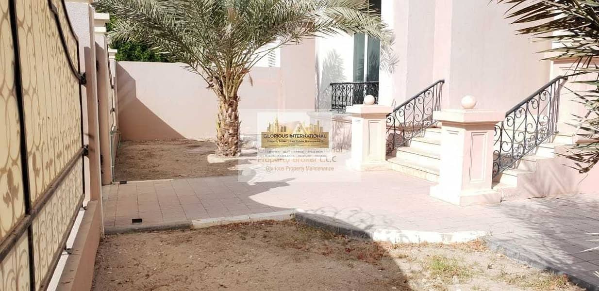 14 Quality and Larges 5 Bed Room Villa Al Mushrif