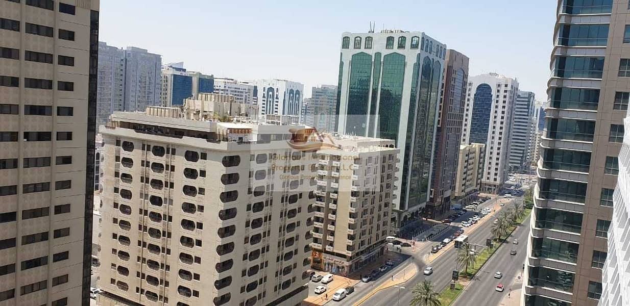 Big Balcony Lovely 3BR Apt Corner Hamdan&Salam Big Balcony Lovely 3BR Apt Corner Hamdan&Salam