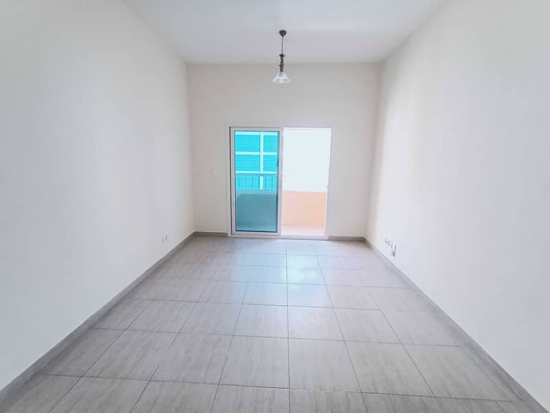 Luxury 2BHK Apartment  with Balcony  in Just 28K in AL KHAN