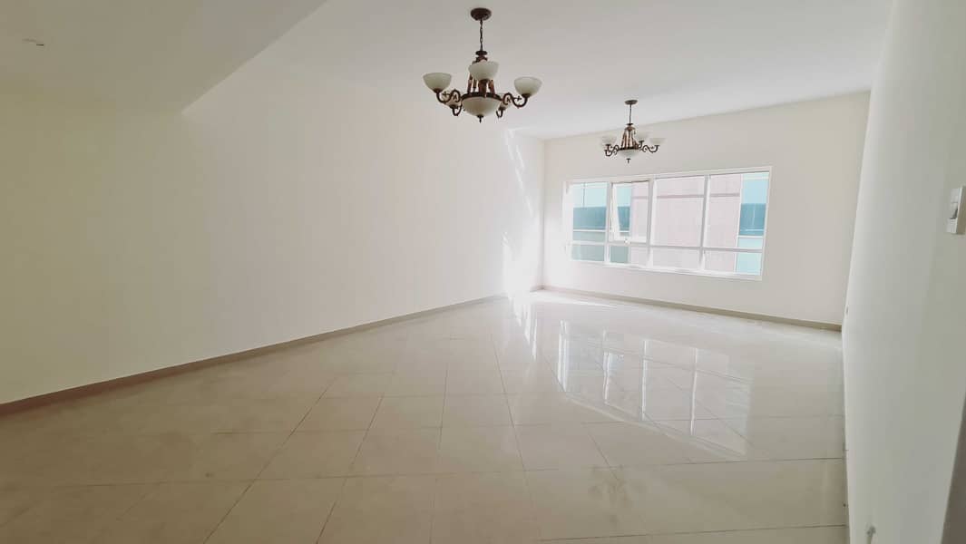 Квартира в Корниш Аль Бухайра, 2 cпальни, 35000 AED - 5008516