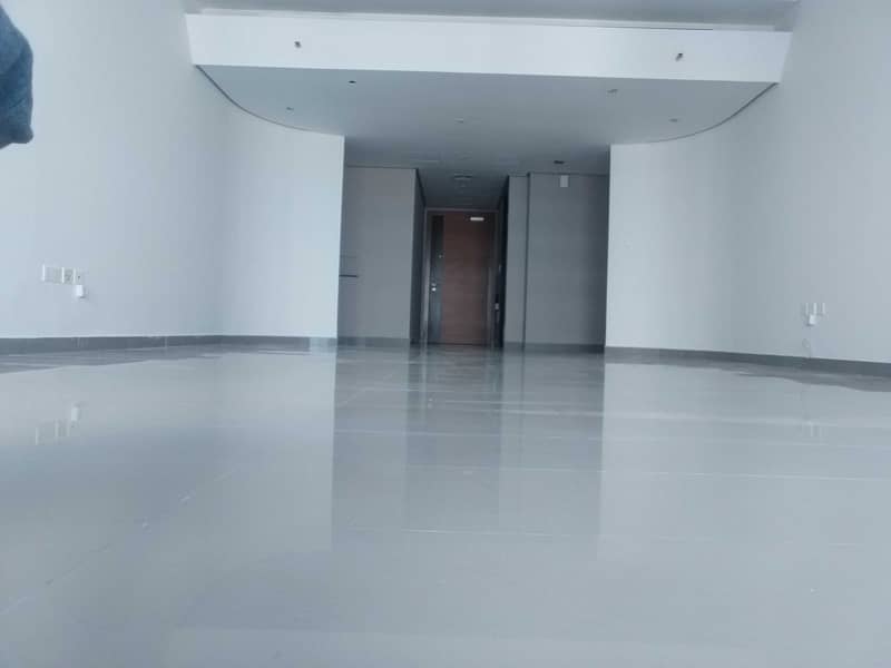 chiller free luxury 2bhk apt both master room with all facilities in Al majaz 3, buhaira corniche sharjah