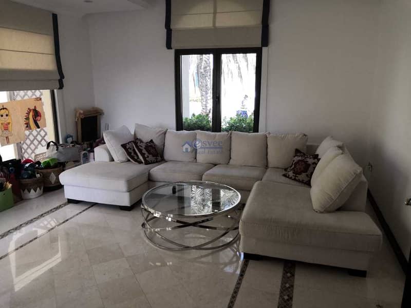 13 Magnificent 4 Bedroom Garden Home for Rent in Palm Jumeirah