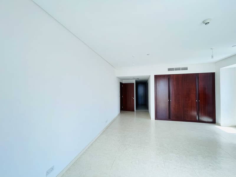 3 No Commission I Spacious and High End 3Br Apartment for Rent in Sheikh Zayed Rad