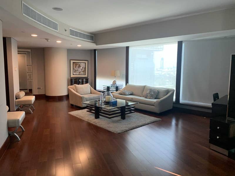 13 Luxury 3Br furnished Apt for rent