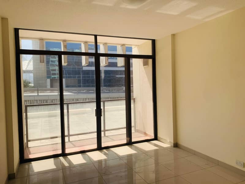 20 Cost effective !! Renovated  Spacious 3Br Apartment for Rent in al jafiliya .
