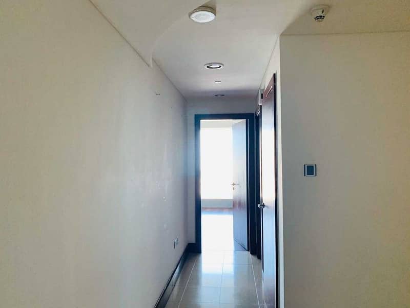20 Luxuary 2Br Duplex Apartment with MAID and Balconey