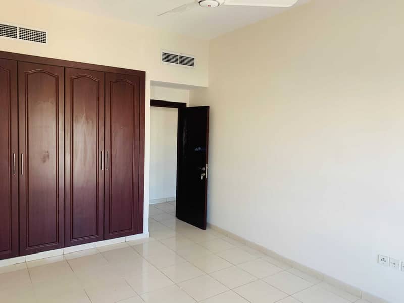 5 A Cost effective 3Br Apartments in Dubai Karama, Central Location KARAMA