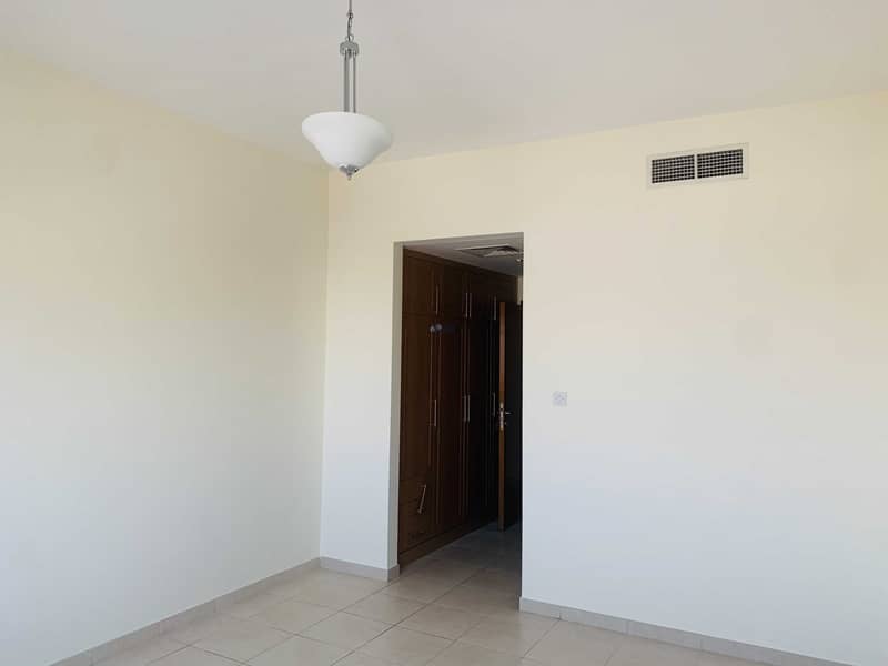 8 Spacious 3Br+maid +Laundry+Store room Apartment at Good Location Al Hudaiba