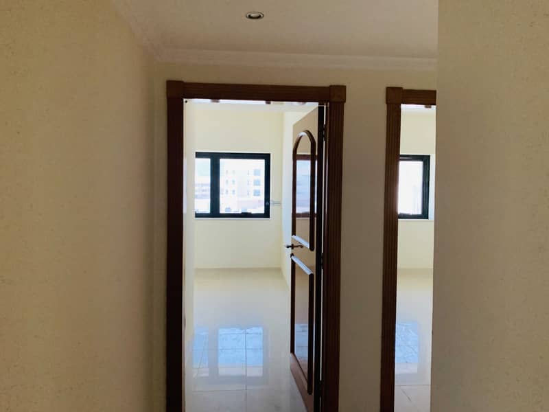 12 Spacious 3Br apartment at Good Location Al Hudaiba