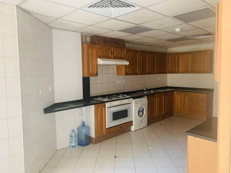 26 Great Offer!! Limited Offers! 3 Bedroom plus maid Apartment for Rent in Al Murooj complex I No Commission & two months F