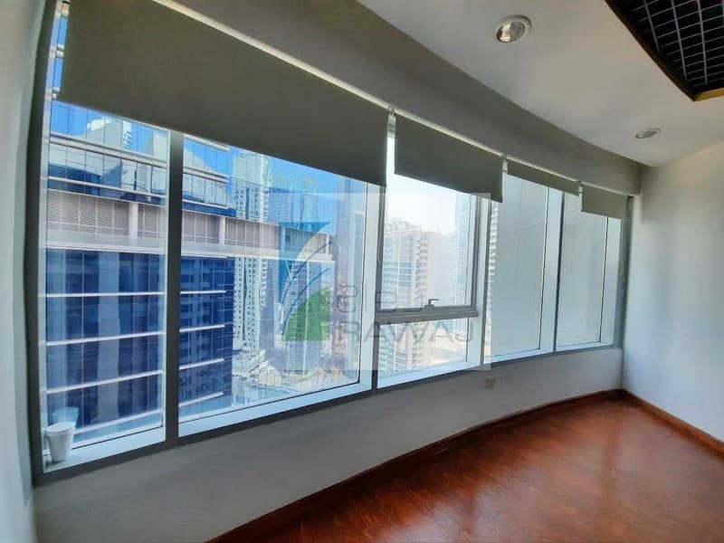 5 FULLY FITTED OFFICE WITH PARTITIONED FOR RENT IN ONTARIO TOWER