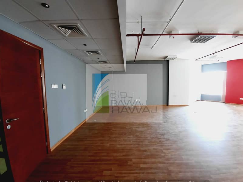 4 FITTED OFFICE FOR RENT | CLOSE TO METRO STATION