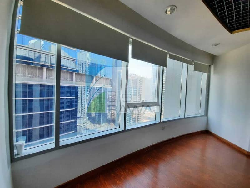 7 FULLY FITTED OFFICE  WITH PARTITIONED FOR RENT IN ONTARIO TOWER