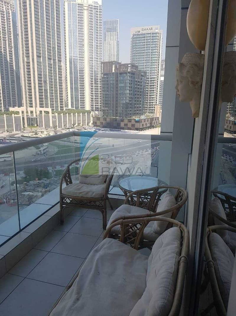 10 Fully Furnished 1 Bedroom Apartment with Balcony for rent at Executive Tower G