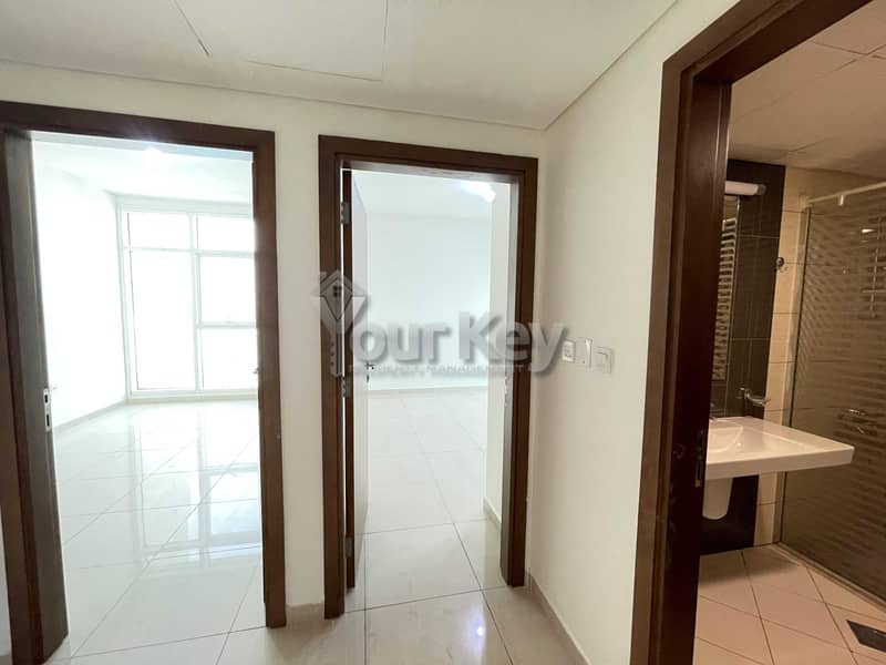 11 No Commission. . . No chiller fee 3 Bedrooms are in Reem Island