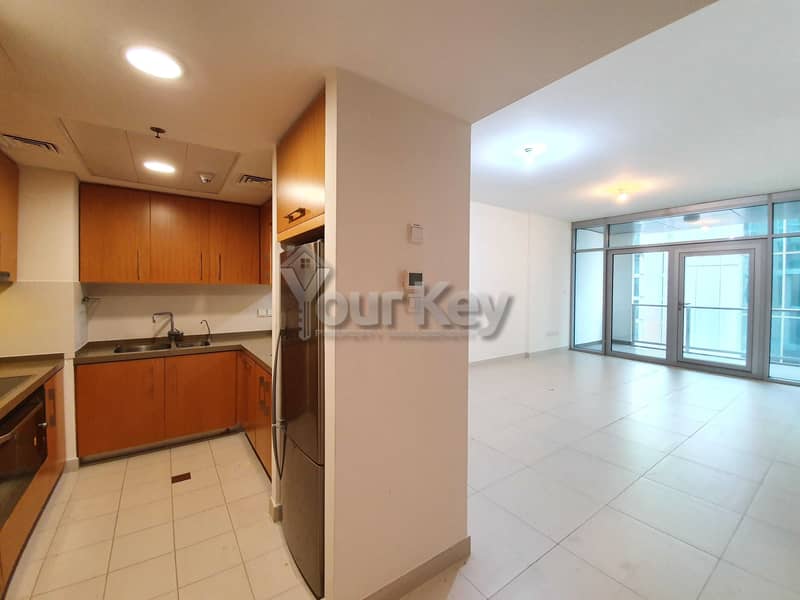 2 Spacious and Neat 2BR with Balcony | City View