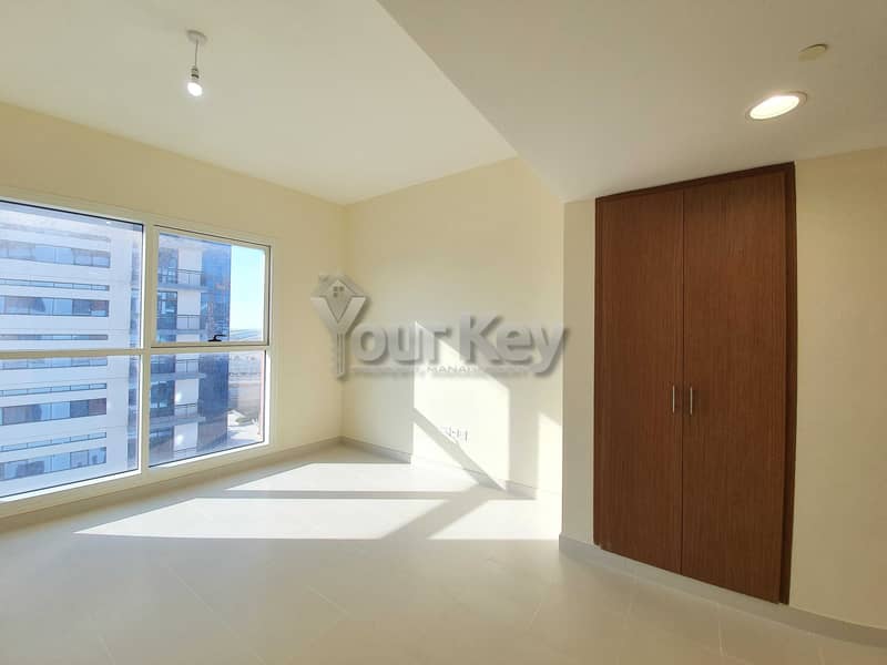 11 Prestigious 2BR +Maids room with Huge Terrace | Canal View