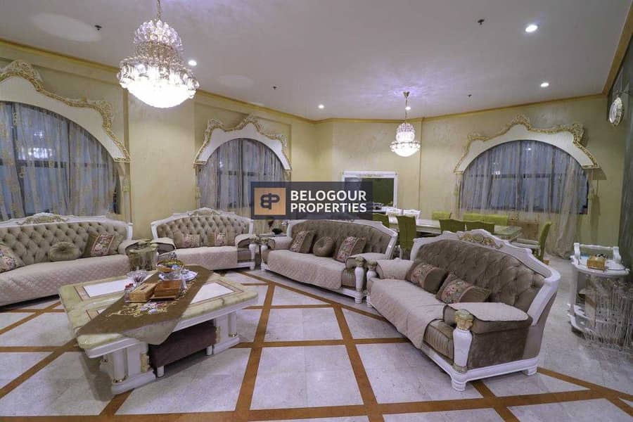 PENTHOUSE 4 BR WITH ELEVATOR UPGRADED PENTHOUSE 4 BR WITH ELEVATOR UPGRADED