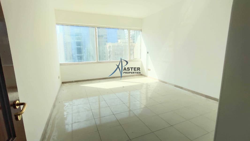 4 wonderful  4 Bed Apartment in Al Wahda Tower