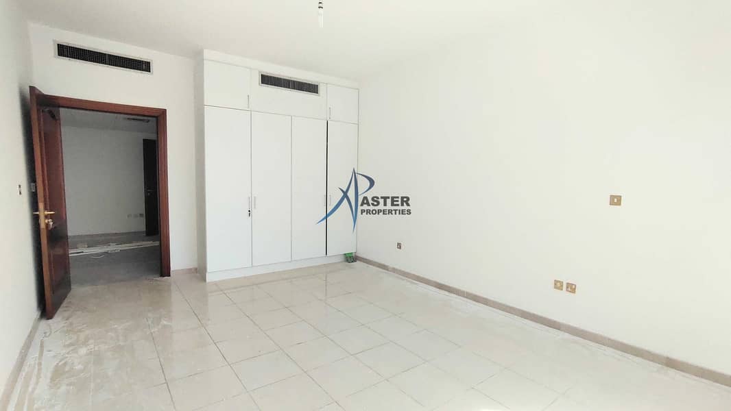 9 wonderful  4 Bed Apartment in Al Wahda Tower