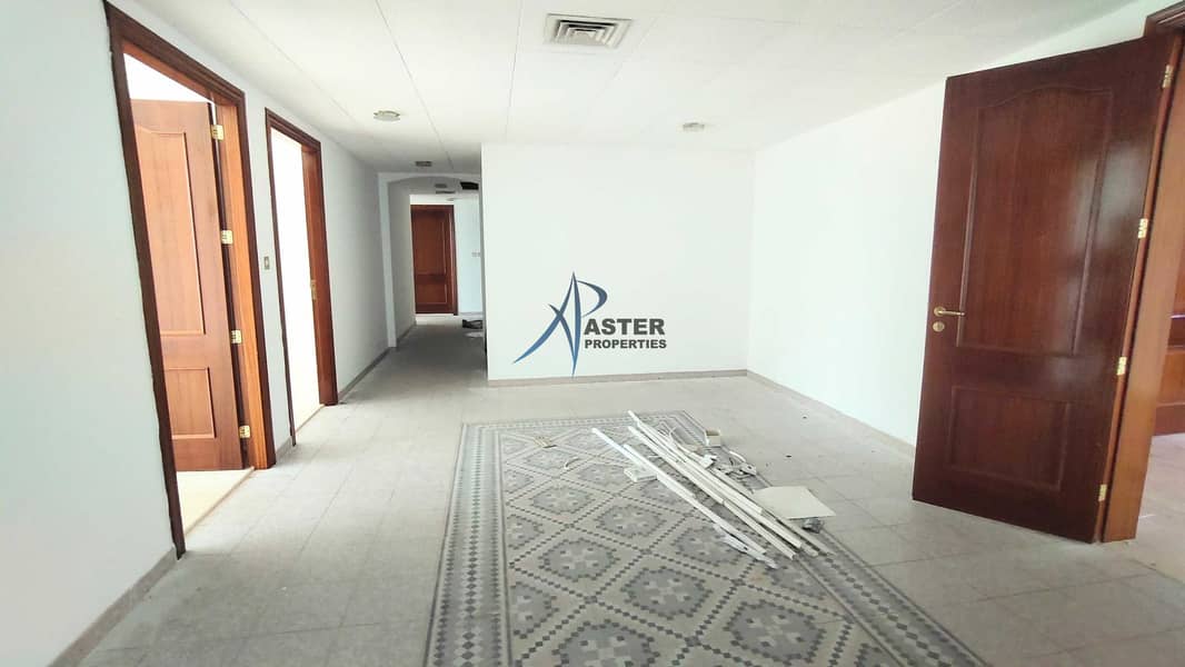 11 wonderful  4 Bed Apartment in Al Wahda Tower