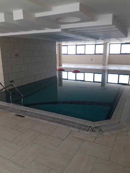 شهر واحد مع مبرد وموقف سيارات مجاني 1bhk في 26000 مع خزانات ملابس مع مسبح مجاني خلف أنصار مول النهدة الشارقة اتصل حمزة شهر واحد مع مبرد وموقف سيارات مجاني 1bhk في 26000 مع خزانات ملابس مع مسبح مجاني خلف أنصار مول النهدة الشارقة اتصل حمزة