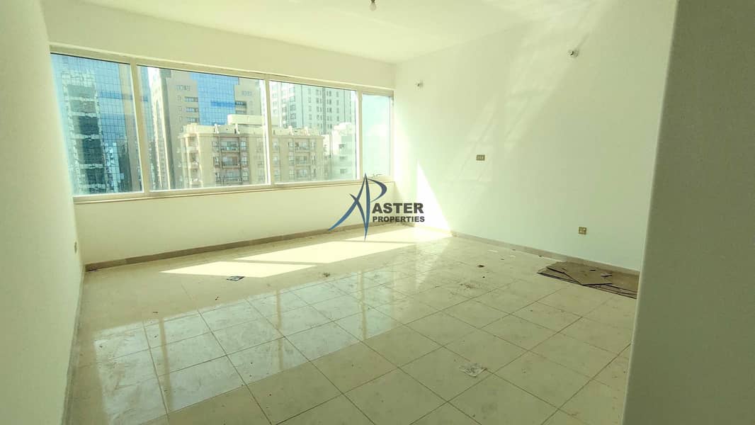17 wonderful  4 Bed Apartment in Al Wahda Tower