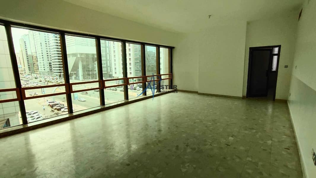 12 4 Bedroom Apartments  + maid roomfor Rent in Baniyas Tower Corniche Road Abu Dhabi