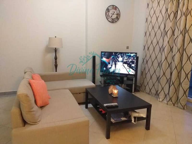 10 available from 1st June | Furnished Large Studio | Chiller Free | 2 min from Metro station