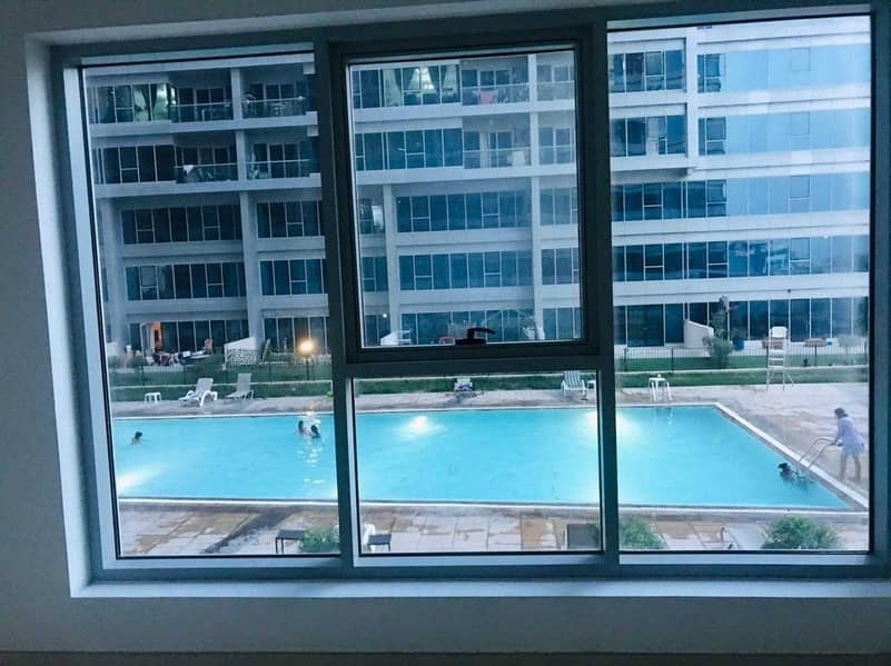 11 Newly Renovated Lavish 1Bhk Pool View In Prime Location Of Skycourts Tower