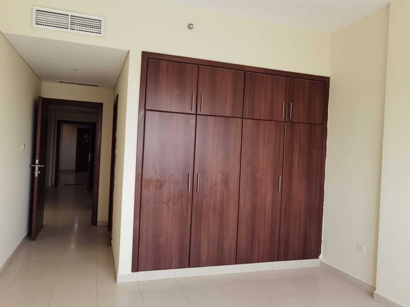8 Chiller free large one bedroom for rent in Grand horizon