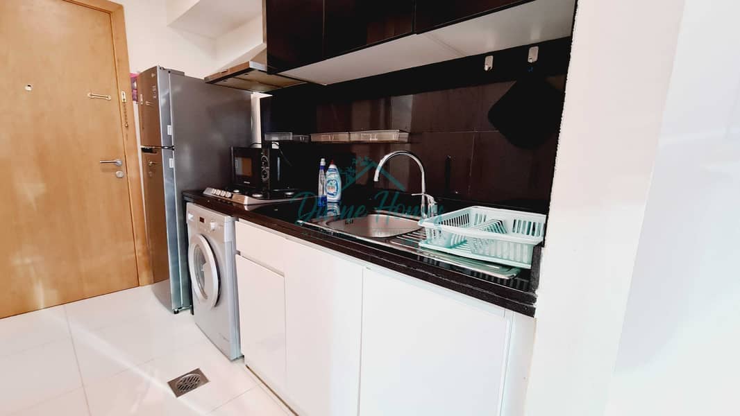 6 Furnished Unit | Close to Dubai Mall | Metro station