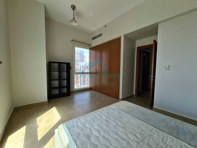 2 Furnished OR  Unfurnished Unit 100 Steps away  from Metro stn