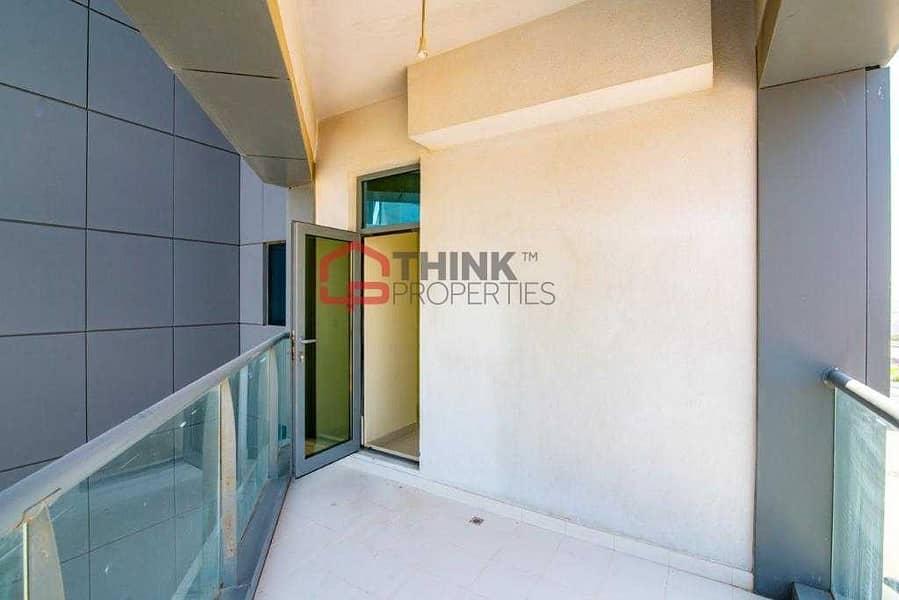 3 Vibrant 2BR | Balcony with Panoramic Views