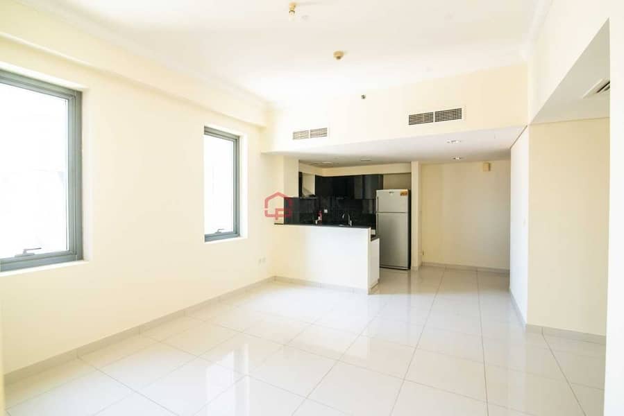 9 CANAL VIEW 2 BED APT EXECUTIVE BAY FOR SALE