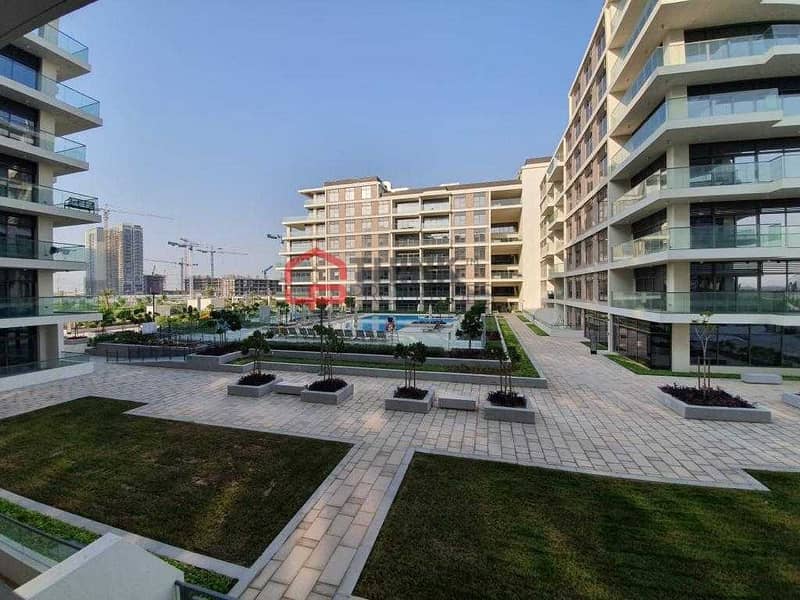 Spacious 2BR with Pool View | Huge Terrace