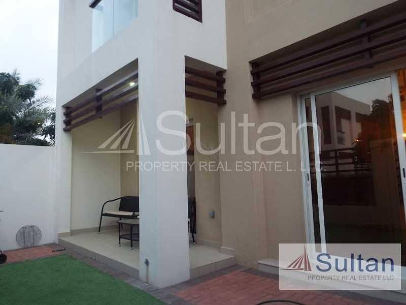 20 Exclusive: 2BR+Maids Room Flamingo Villa For Rent