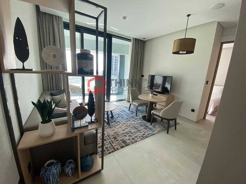 2 1BR Serviced Apartment with City + Marina Views