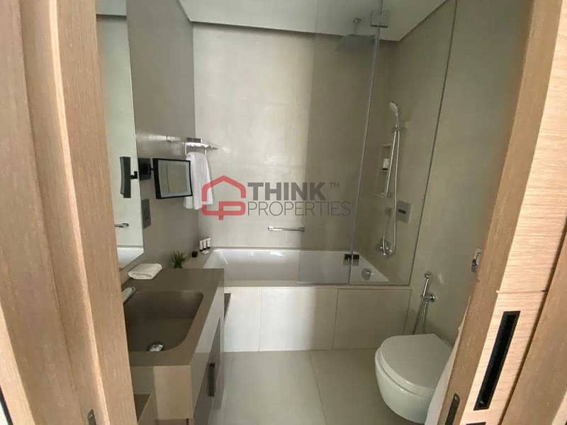 6 1BR Serviced Apartment with City + Marina Views