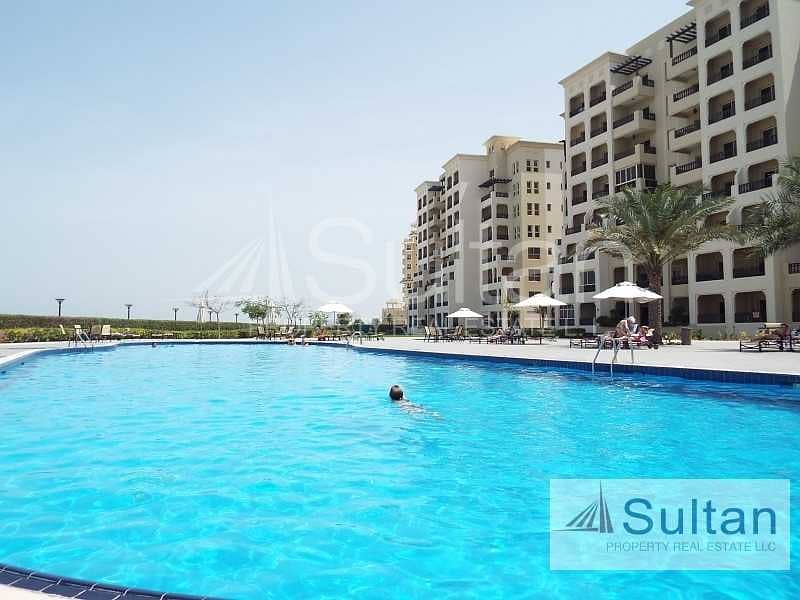12 Gorgeous Furnished One Bed Lagoon View High Floor