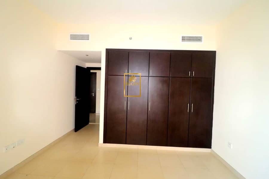 5 One Bedroom Hall Apartment For Sale in Silicon Oasis