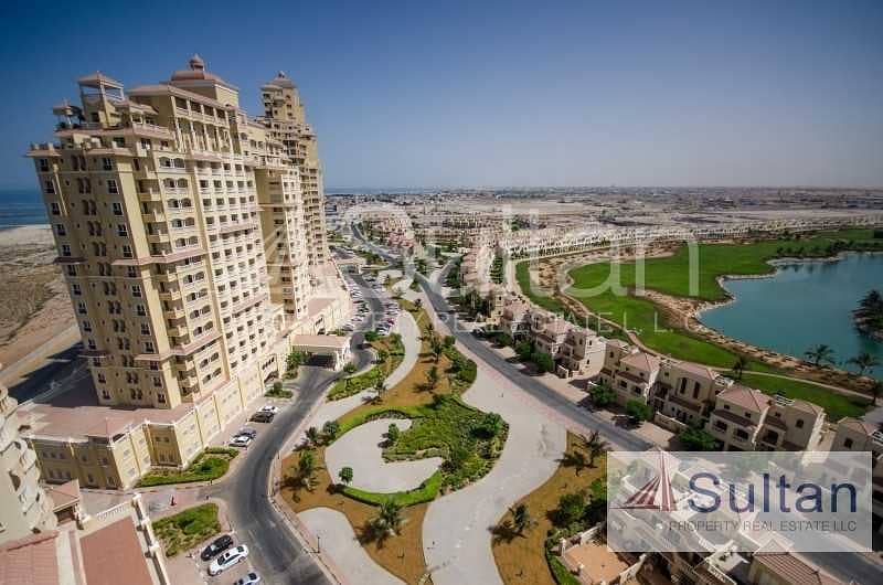 Lovely 2BR High Floor Lagoon View Corner Unit Lovely 2BR High Floor Lagoon View Corner Unit